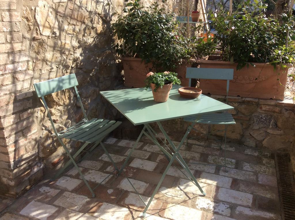 Agriturismo Le Canterie Radicondoli Kültér fotó