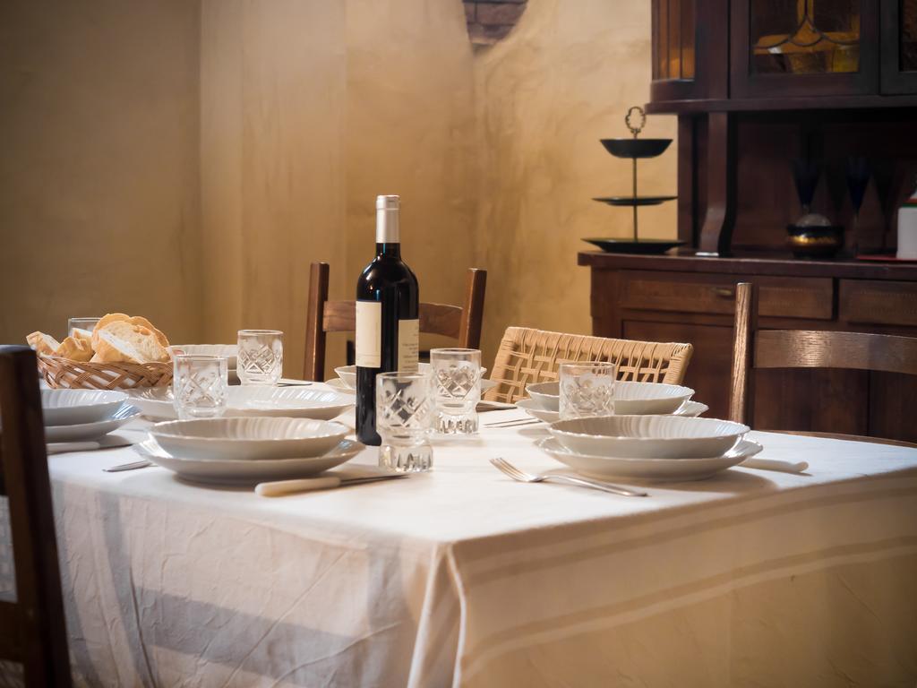 Agriturismo Le Canterie Radicondoli Kültér fotó