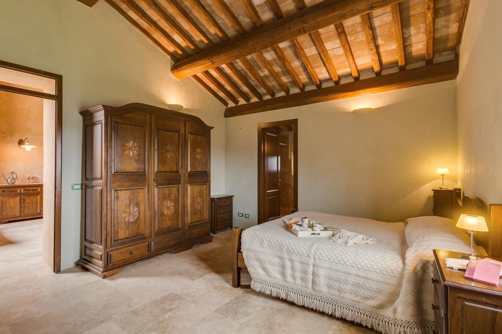Agriturismo Le Canterie Radicondoli Kültér fotó