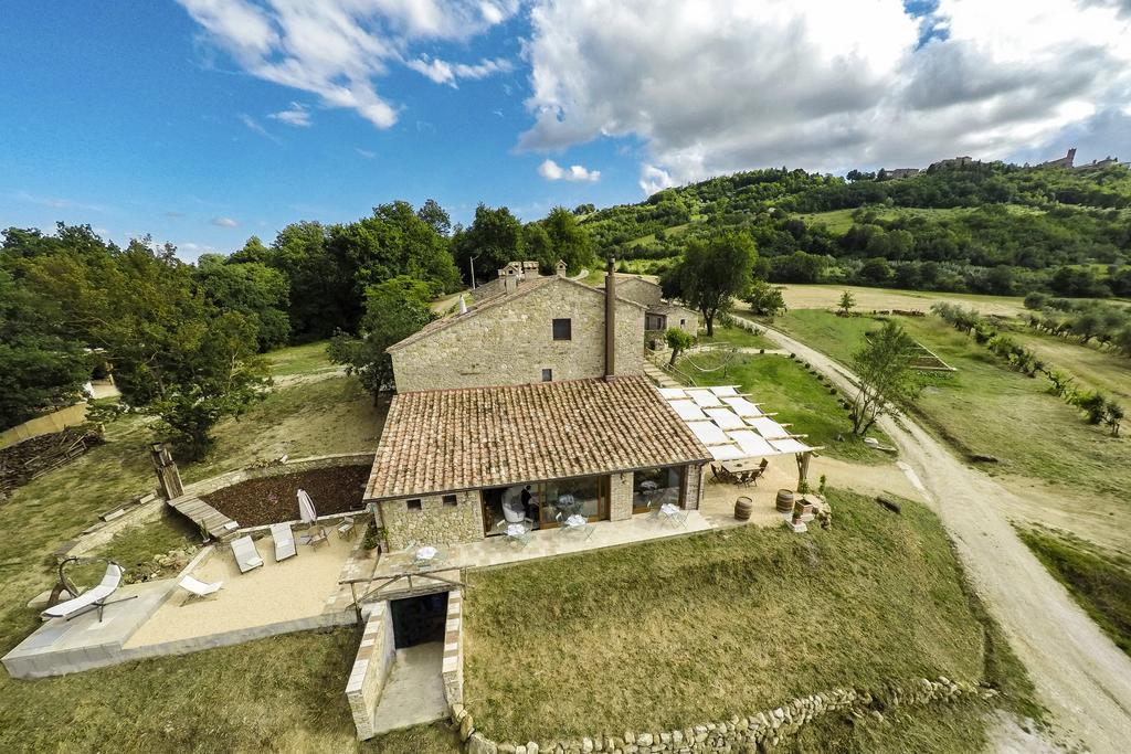 Agriturismo Le Canterie Radicondoli Kültér fotó