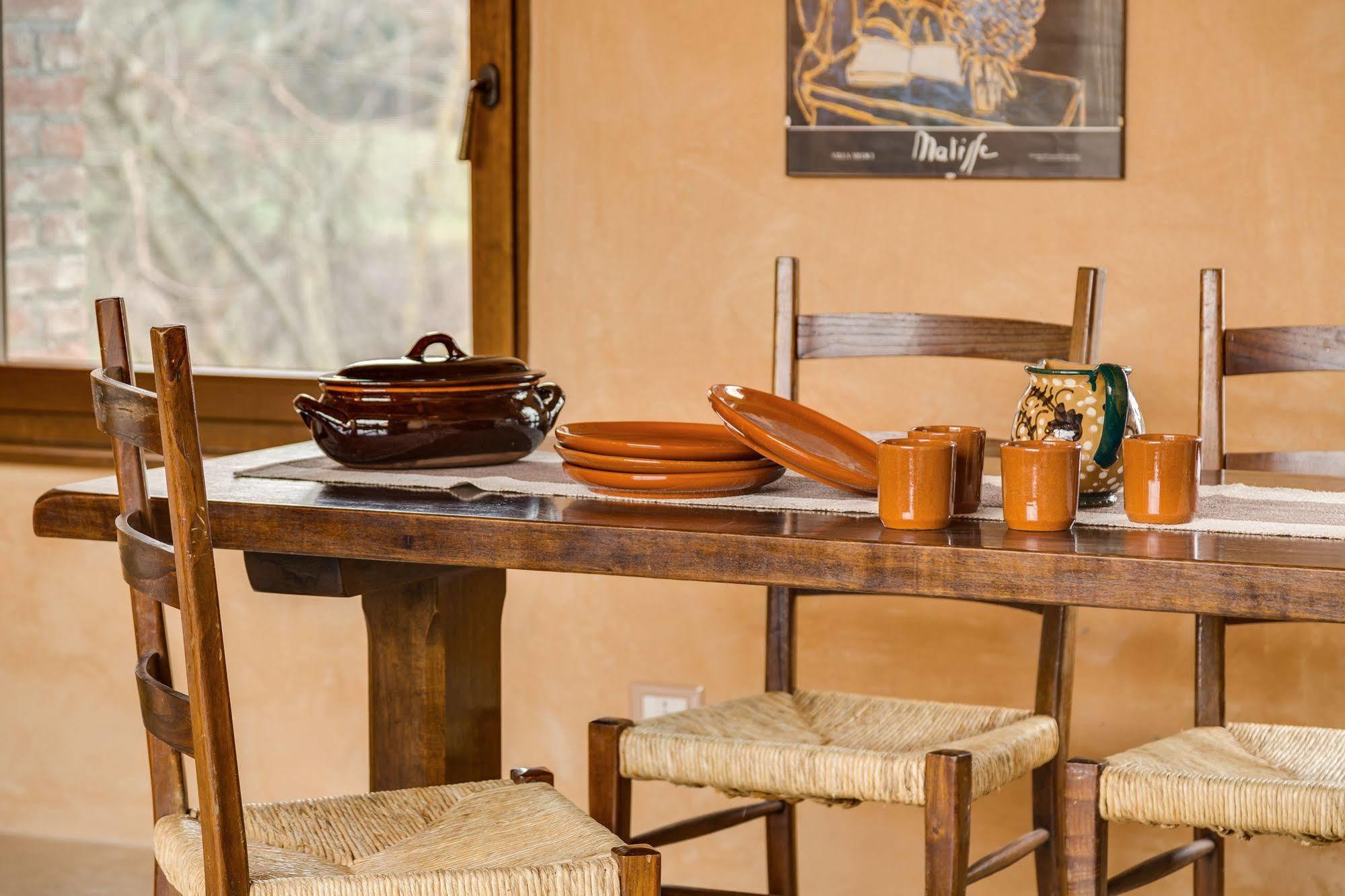 Agriturismo Le Canterie Radicondoli Kültér fotó